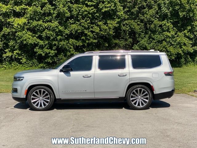 Used 2023 Jeep Grand Wagoneer Series II w/ Flexible Seating Group AWD/4WD image 4