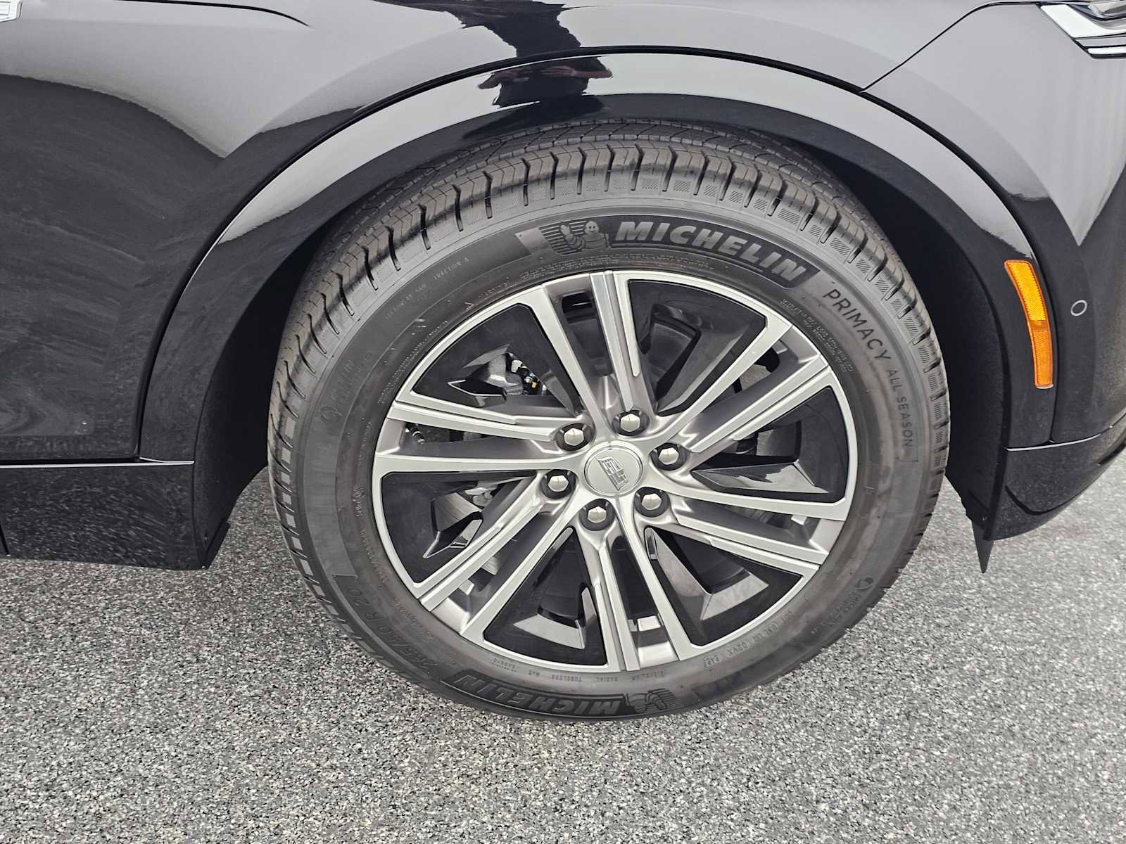 New 2026 Cadillac Lyriq Luxury image 9