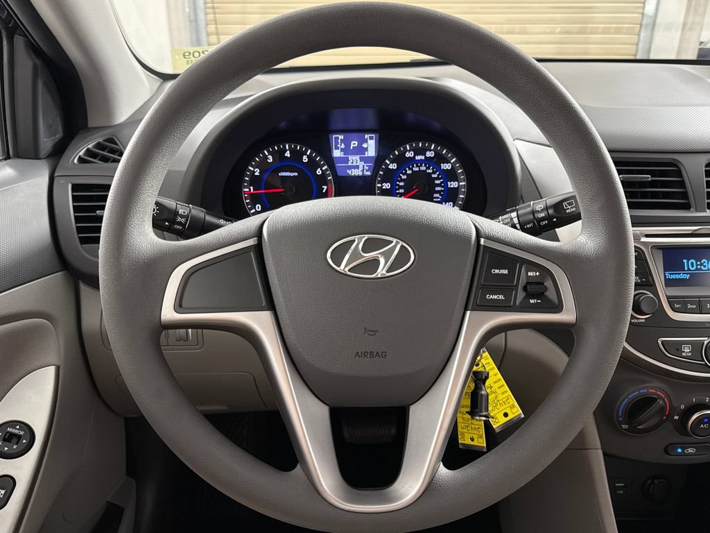 Used 2016 Hyundai Accent SE FWD image 11