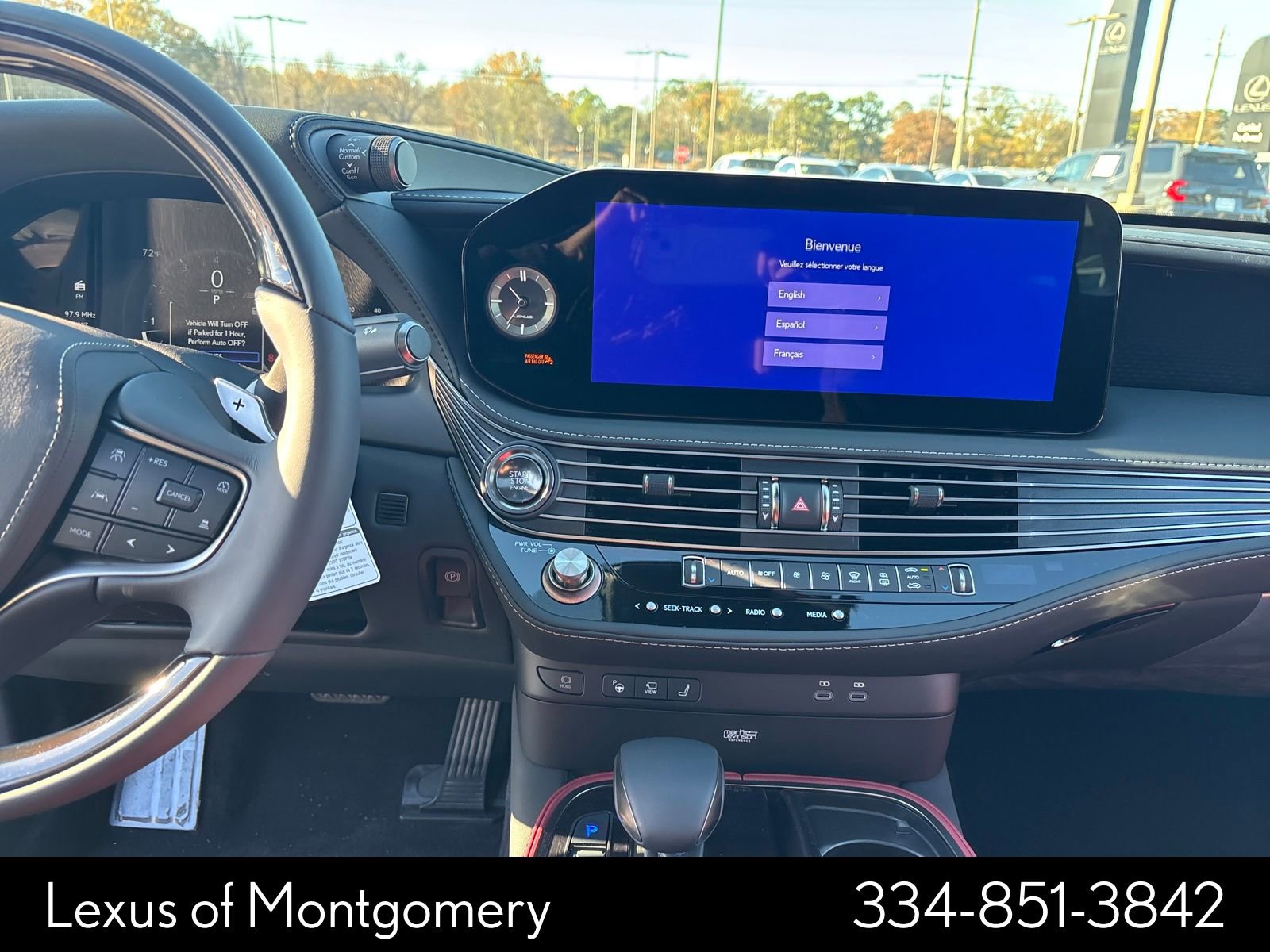 New 2026 Lexus LS 500 AWD image 18