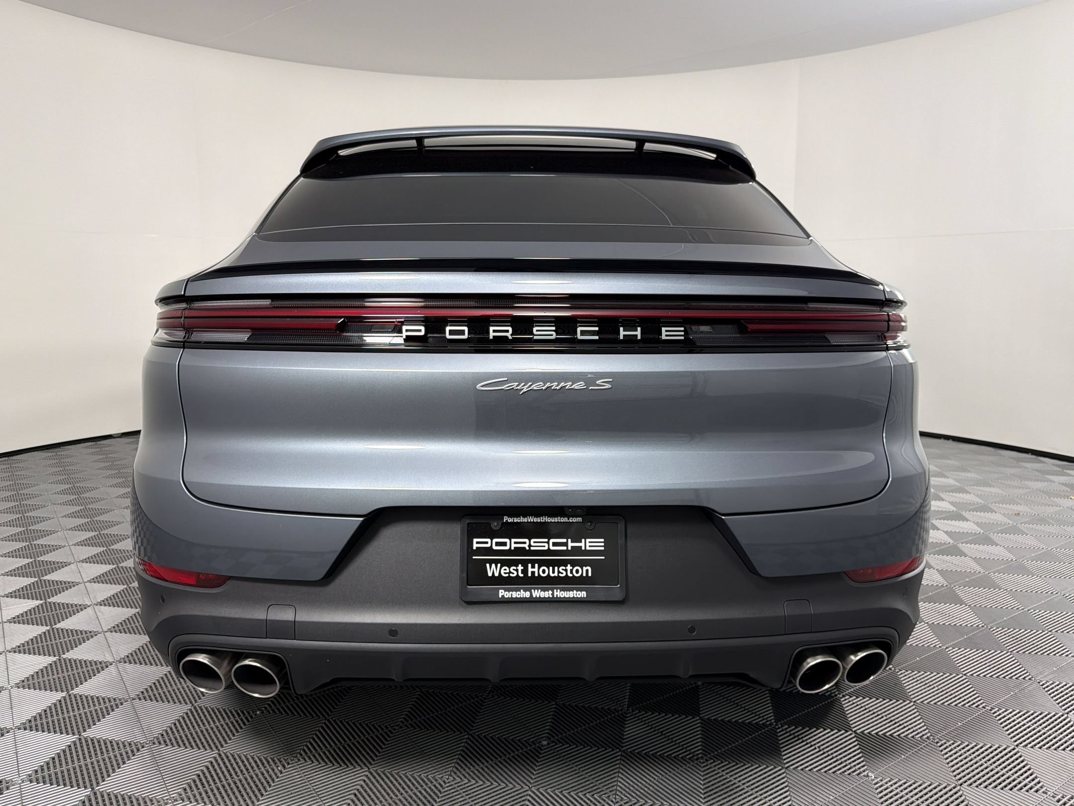 New 2026 Porsche Cayenne S AWD/4WD image 10