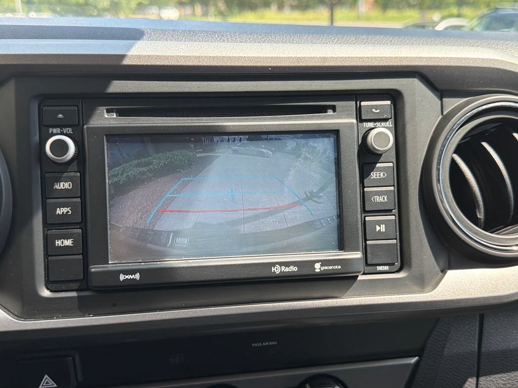 Used 2019 Toyota Tacoma SR5 RWD image 17
