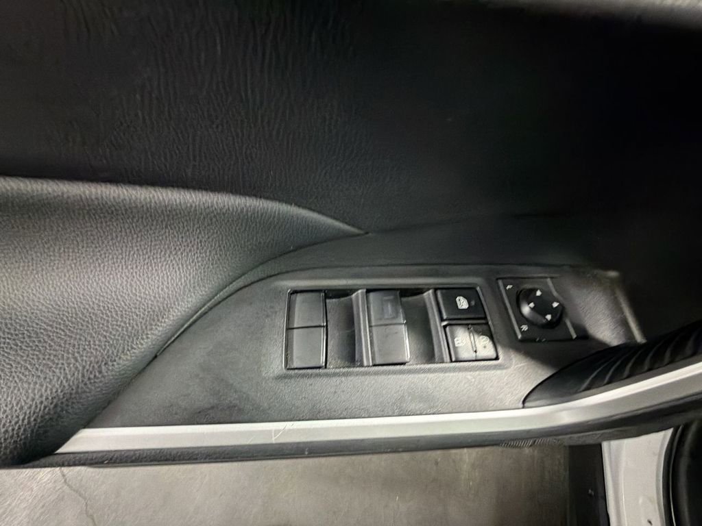 Used 2024 Toyota RAV4 LE image 21