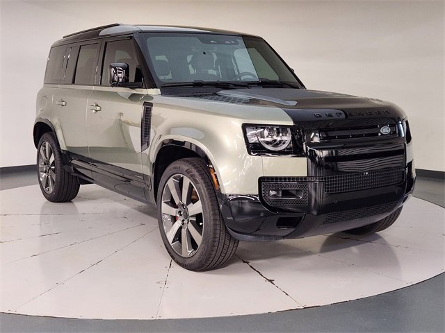 Used 2025 Land Rover Defender 110 X image 7