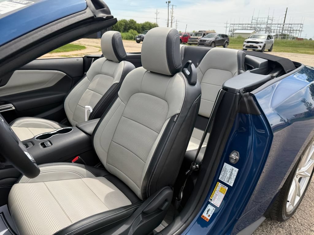 Used 2024 Ford Mustang GT Premium RWD image 39