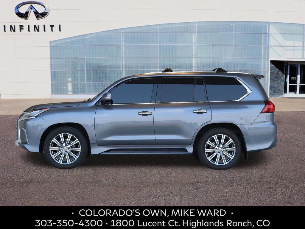 Used 2017 Lexus LX 570 4WD w/ Luxury Package image 2