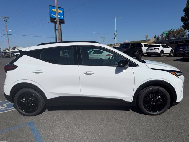 New 2027 Chevrolet Bolt RS w/ Technology Package FWD image 3