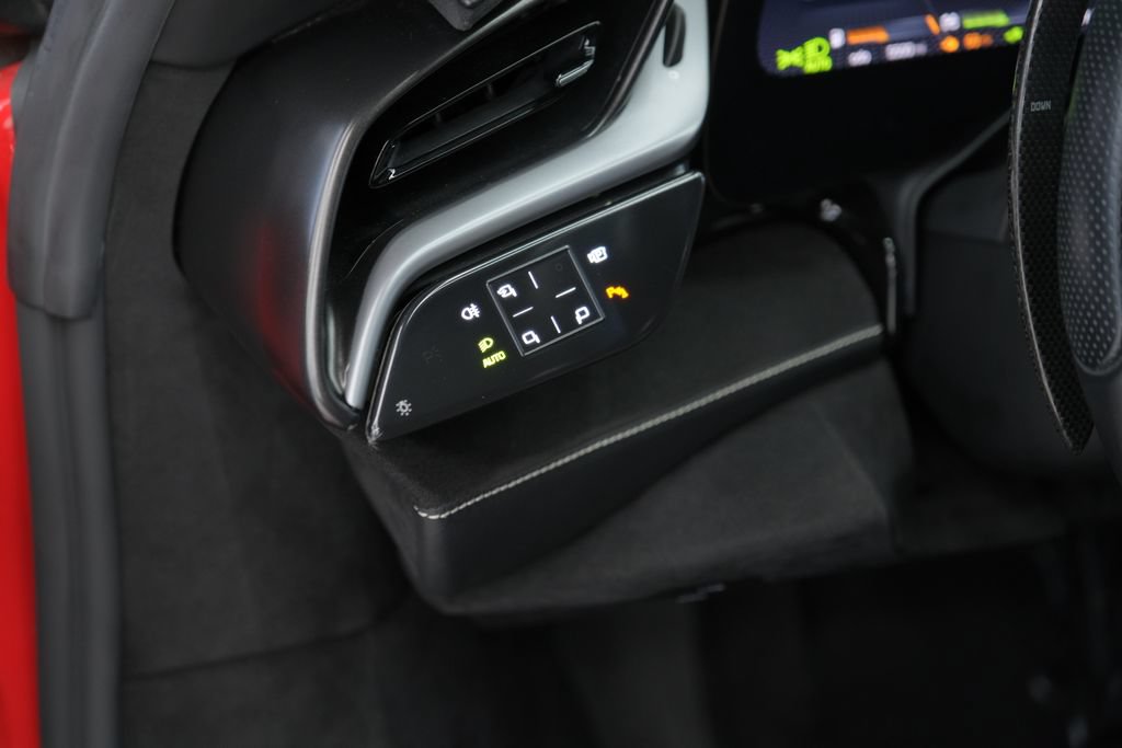 Used 2021 Ferrari SF90 Stradale AWD/4WD image 44