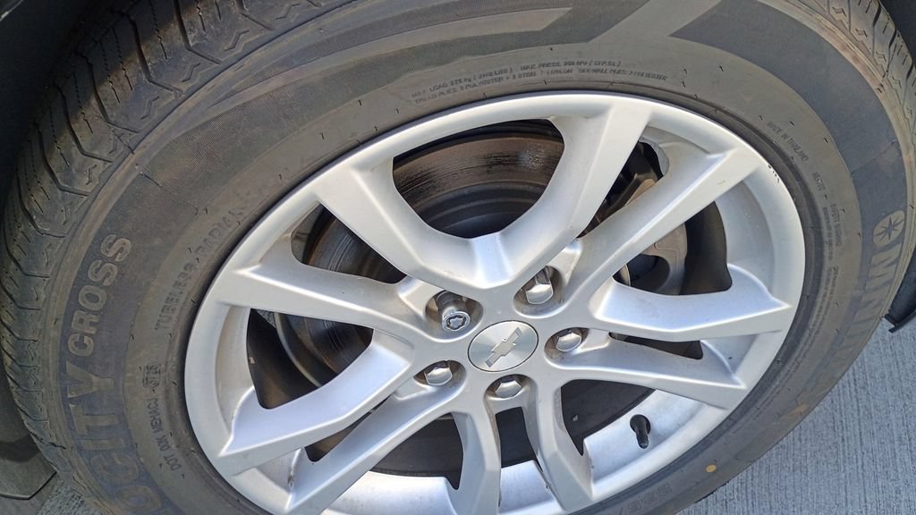 Used 2014 Chevrolet Camaro LS RWD image 11