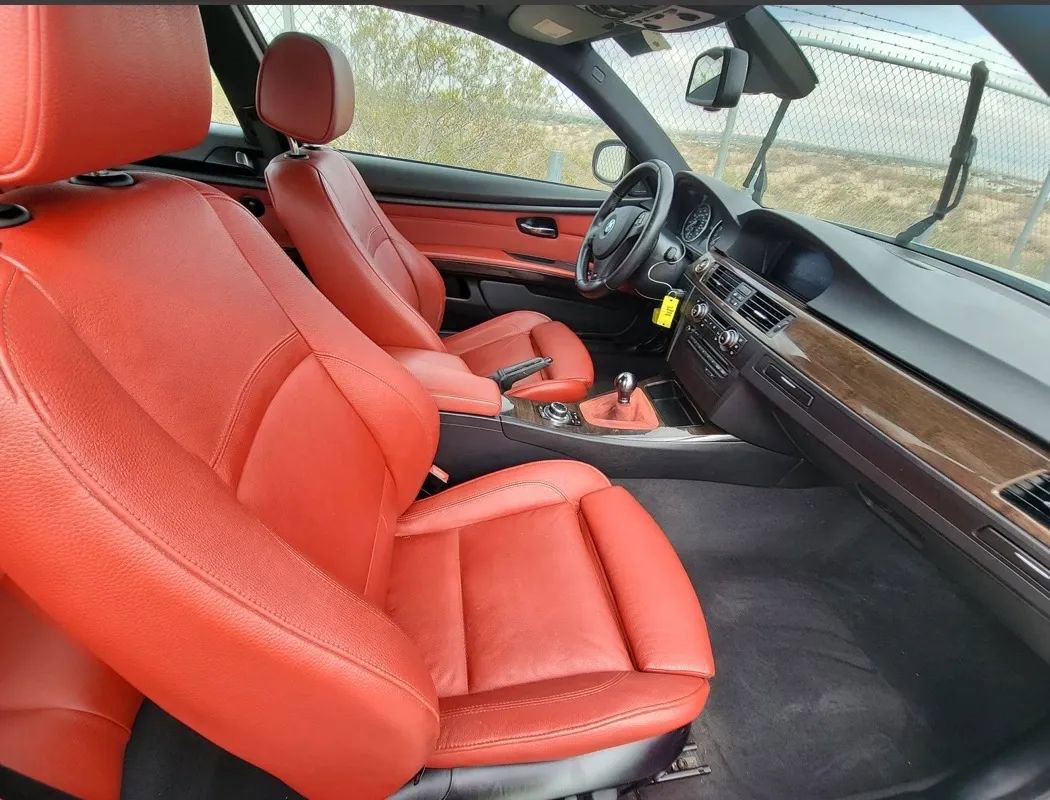 Used 2011 BMW 335i Coupe w/ M Sport Pkg image 8