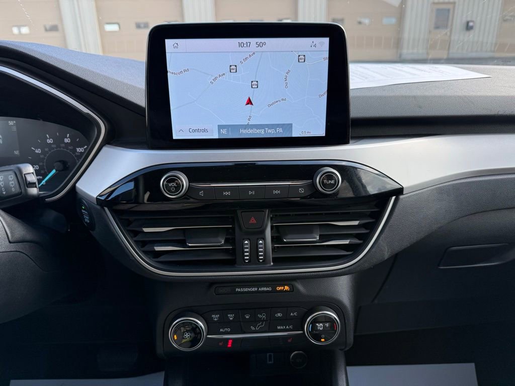 Certified 2020 Ford Escape SE image 8