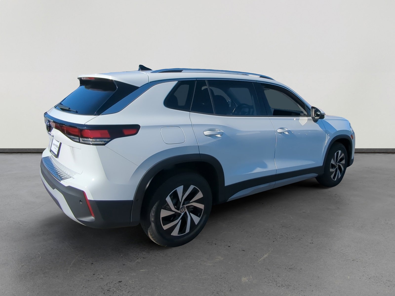 New 2025 Volkswagen Tiguan S image 5