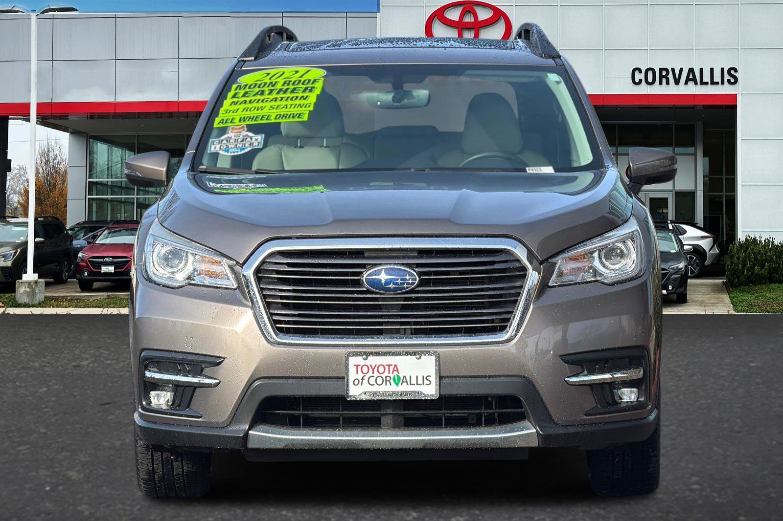 Used 2021 Subaru Ascent Limited w/ Technology Package image 9