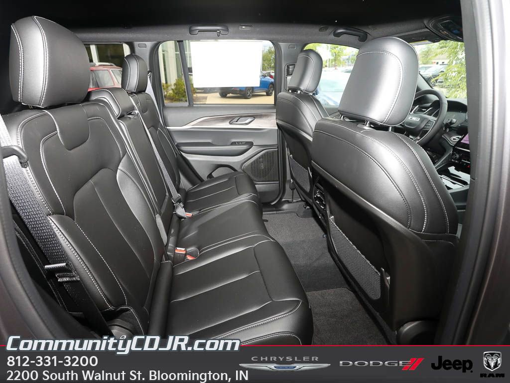 New 2025 Jeep Grand Cherokee Limited image 20