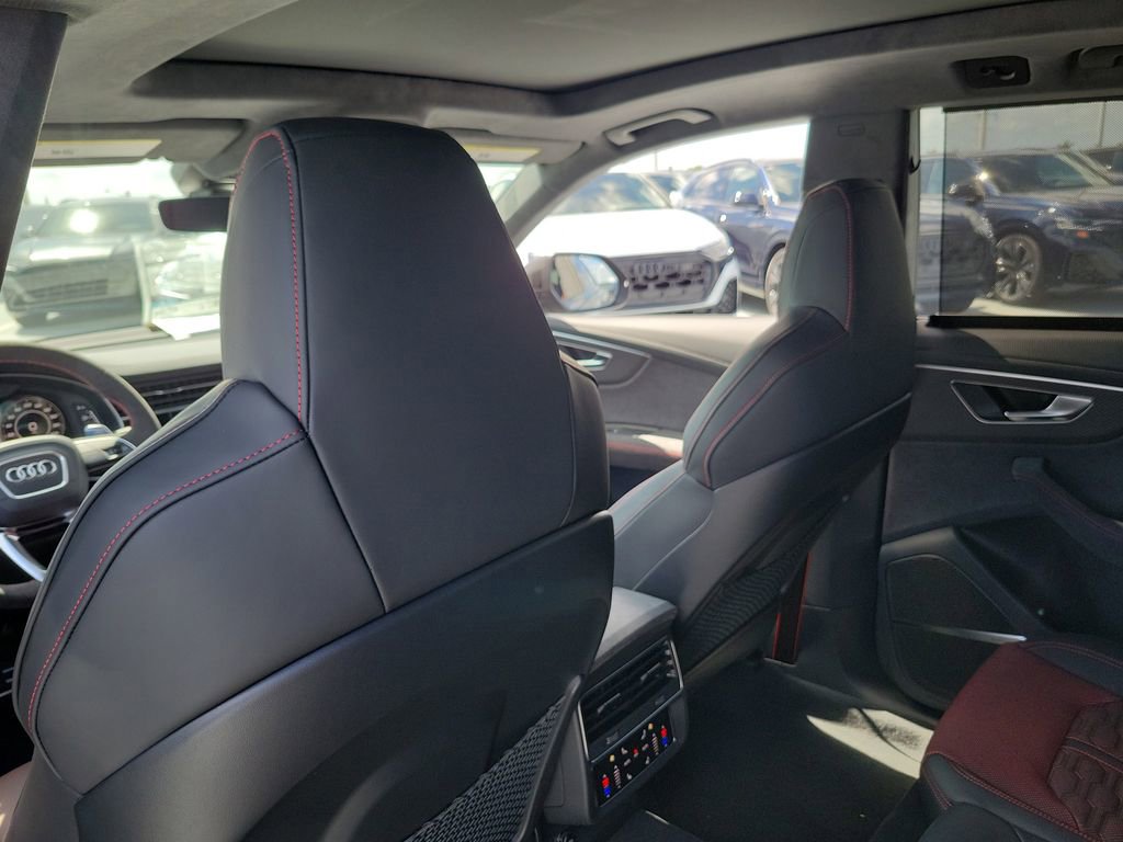 New 2026 Audi RS Q8 performance image 24