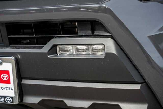 New 2025 Toyota Tacoma SR5 image 11