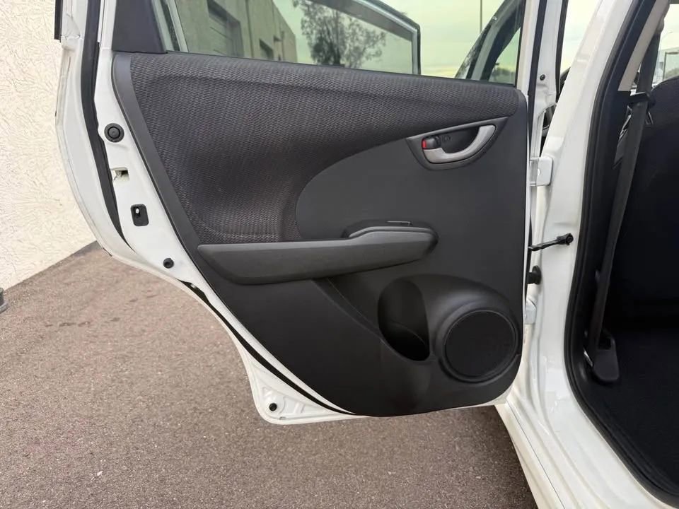 Used 2013 Honda Fit Sport image 18