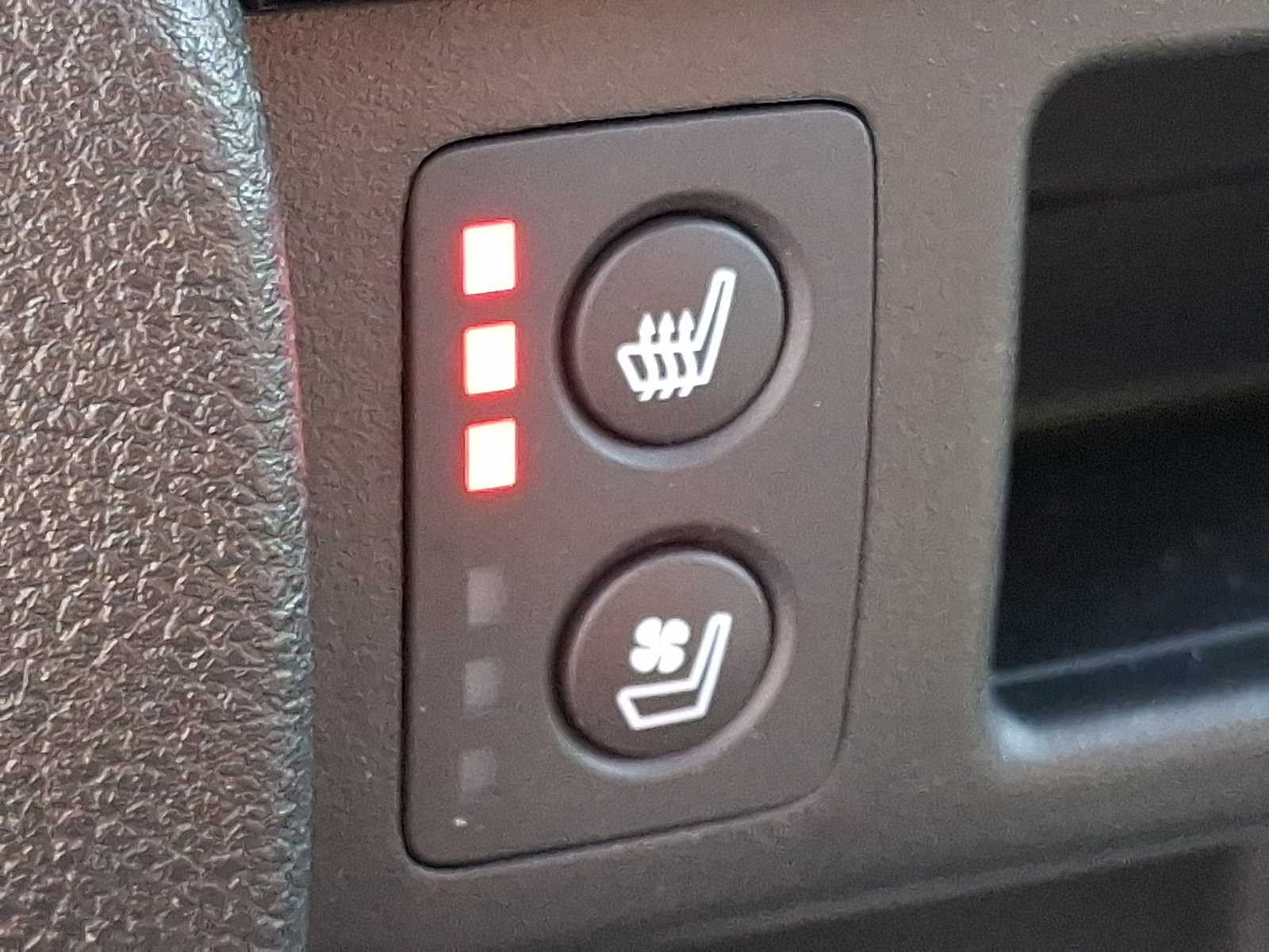 Used 2023 Honda Passport Elite image 24