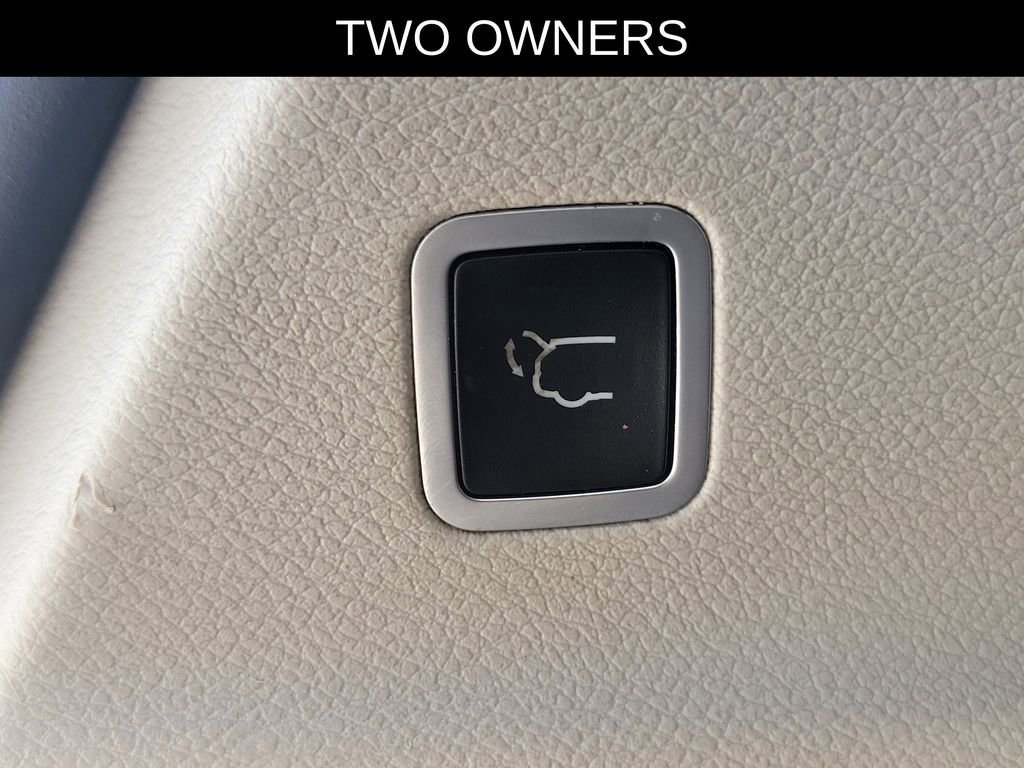 Used 2019 Chrysler Pacifica Touring-L FWD image 7