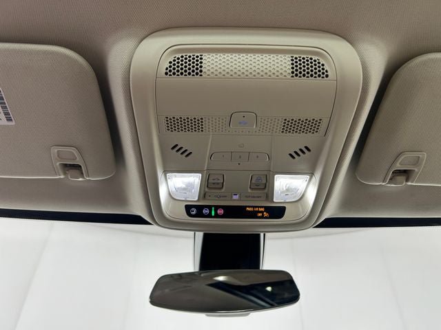 Used 2025 Cadillac XT5 Premium Luxury AWD/4WD image 23