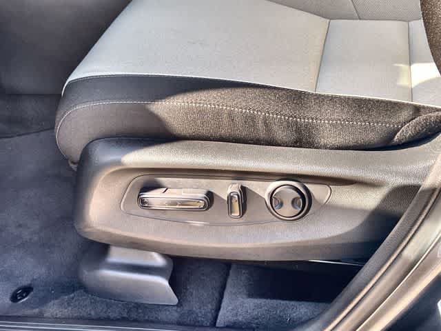 Certified 2026 Honda CR-V EX image 31