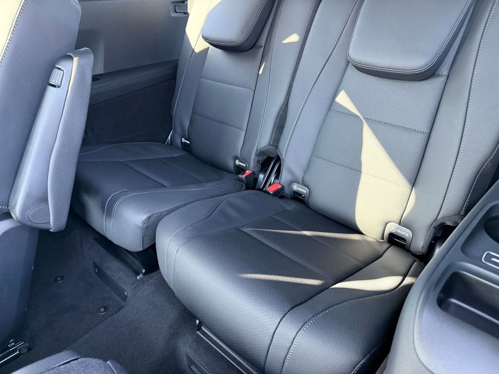 Used 2026 Mercedes-Benz GLS 450 4MATIC image 24