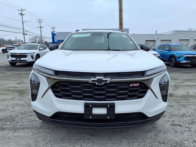 New 2026 Chevrolet Trax RS w/ Driver Confidence Package FWD image 2