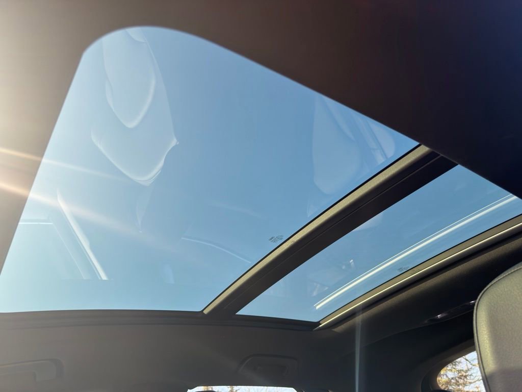 Used 2018 Audi Q3 2.0T Premium Plus w/ Premium Plus Package image 24