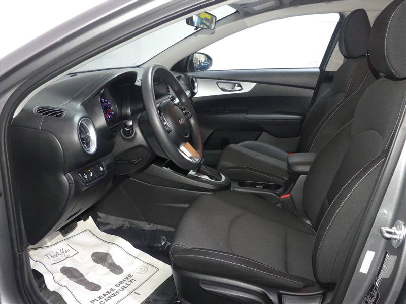 Used 2023 Kia Forte LXS w/ LXS Technology Package FWD image 21