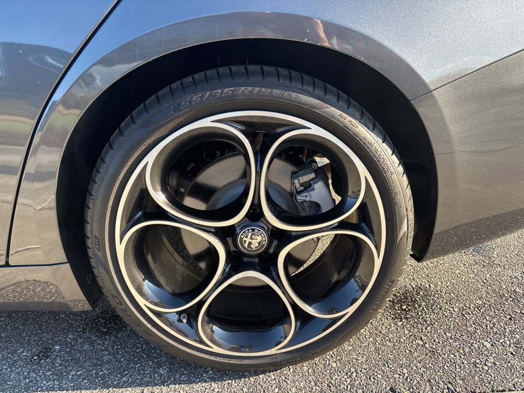 Used 2024 Alfa Romeo Giulia Ti image 12