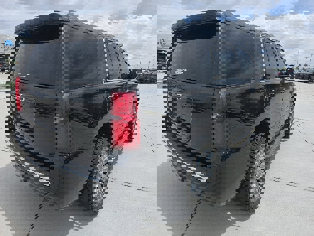 Used 2015 Chevrolet Tahoe LTZ w/ Max Trailering Package AWD/4WD image 5