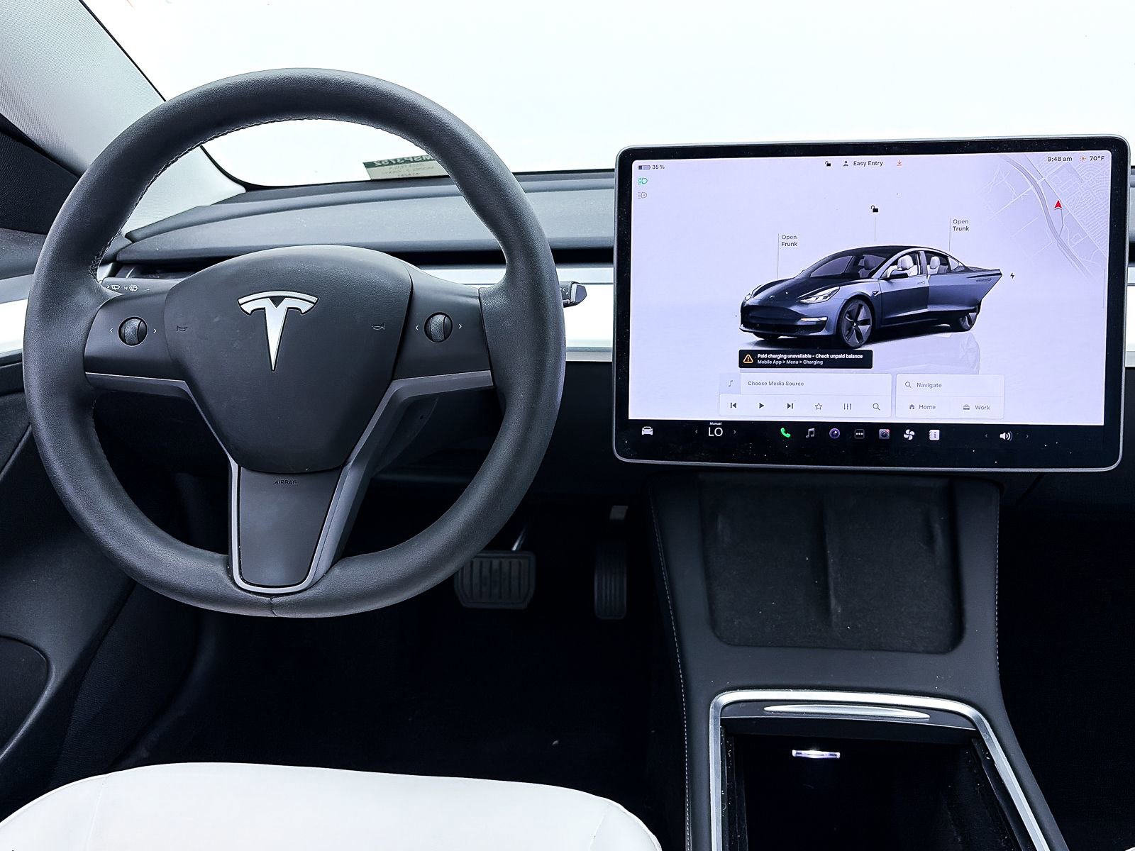 Used 2023 Tesla Model 3 Standard Range image 3