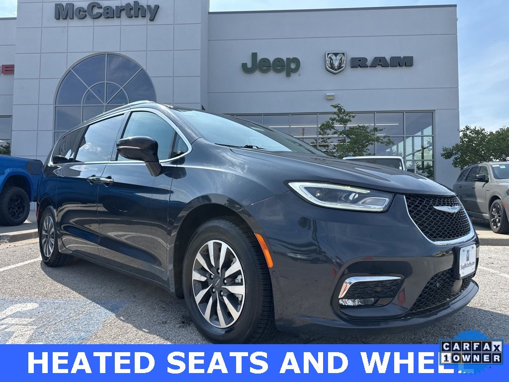 Used 2021 Chrysler Pacifica Touring-L