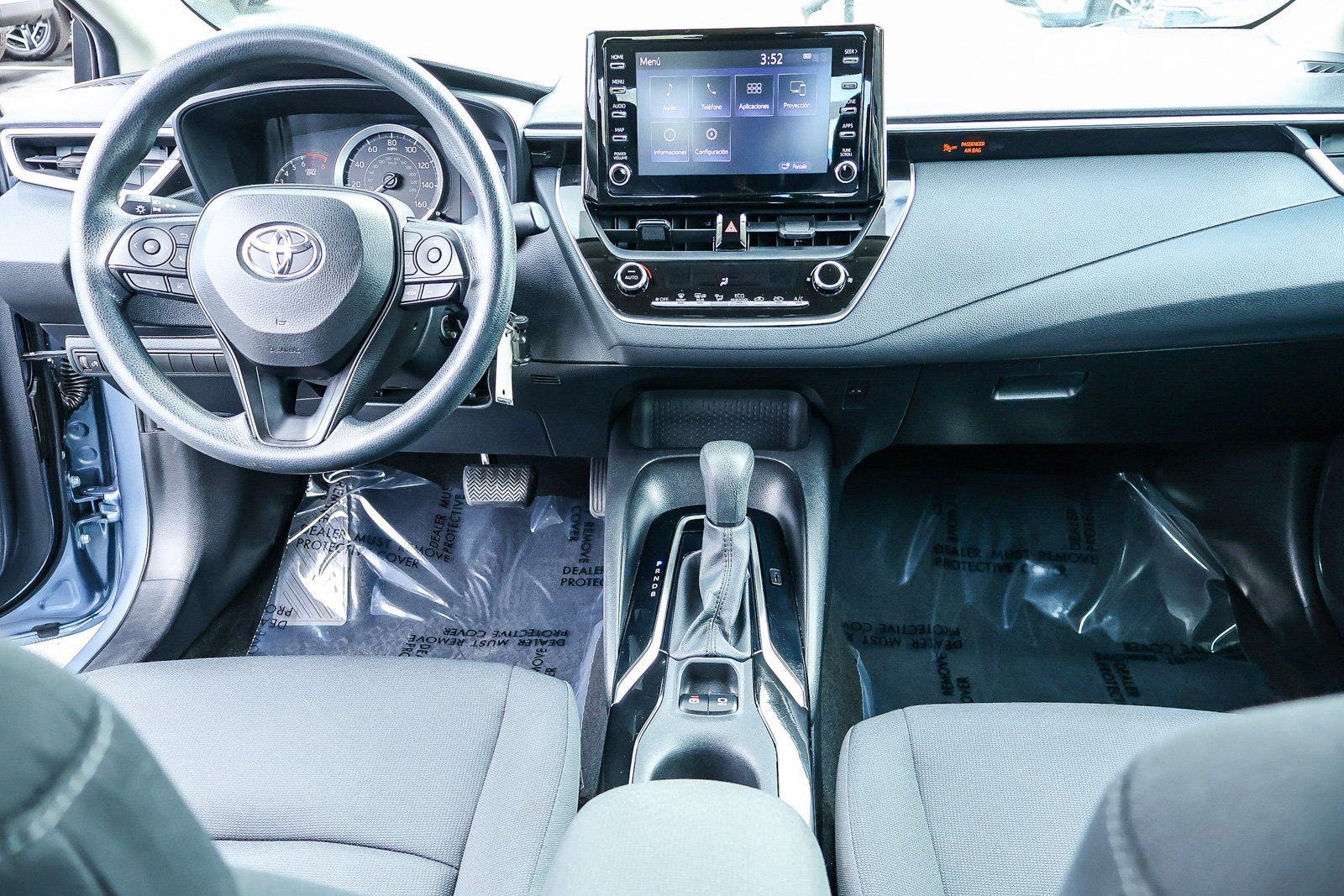 Used 2020 Toyota Corolla LE FWD image 6