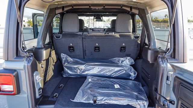 New 2026 Jeep Wrangler Unlimited Sport AWD/4WD image 33