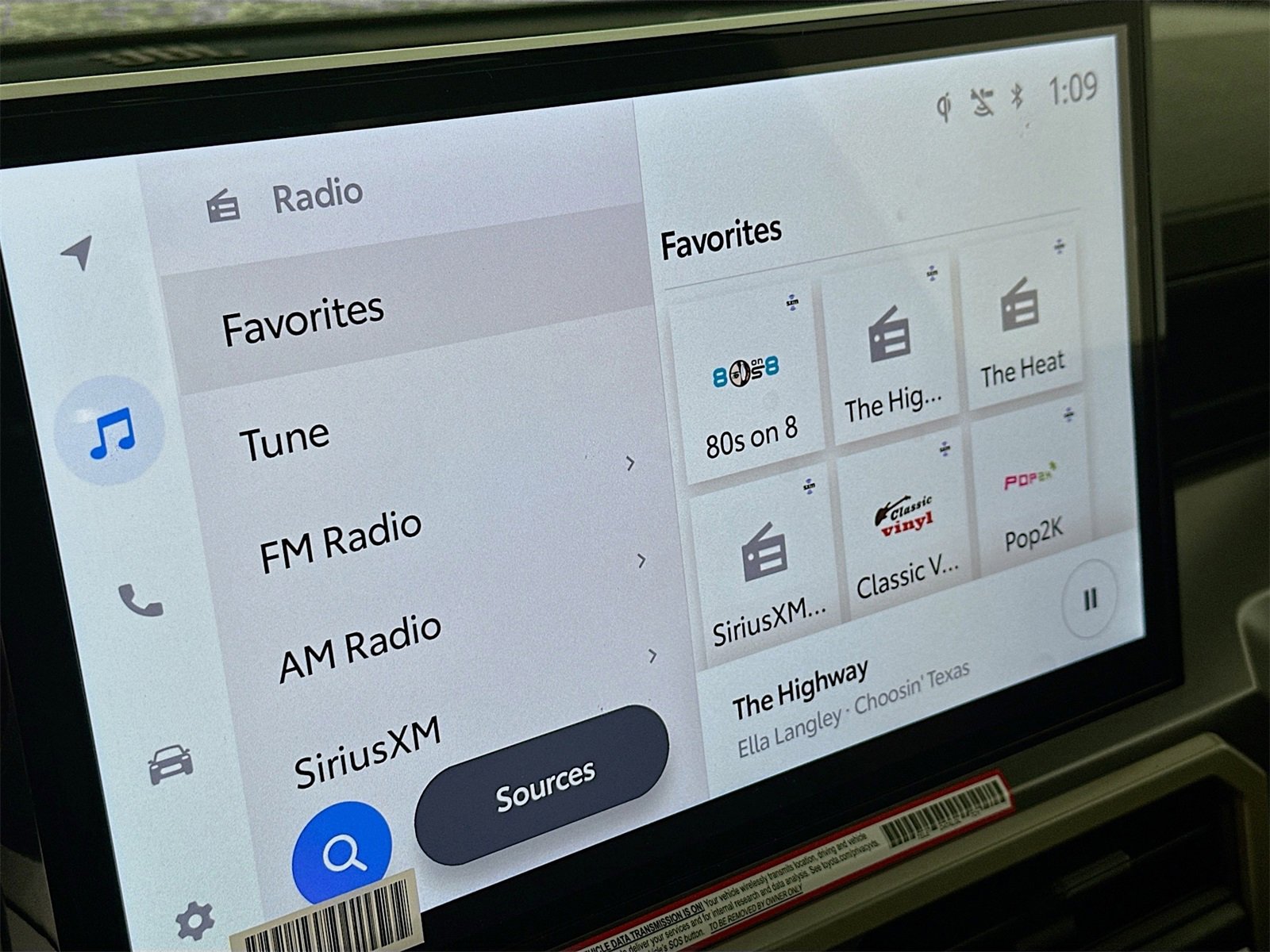 New 2025 Toyota Tacoma TRD Off-Road image 15