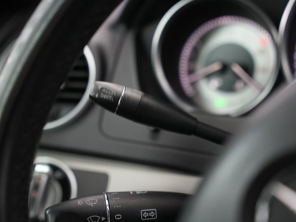 Used 2012 Mercedes-Benz C 300 4MATIC Sedan w/ Premium 1 Pkg image 15