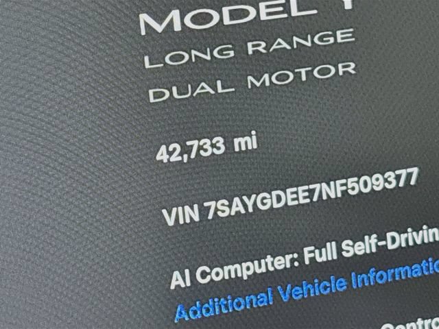 Used 2022 Tesla Model Y Long Range AWD/4WD image 11