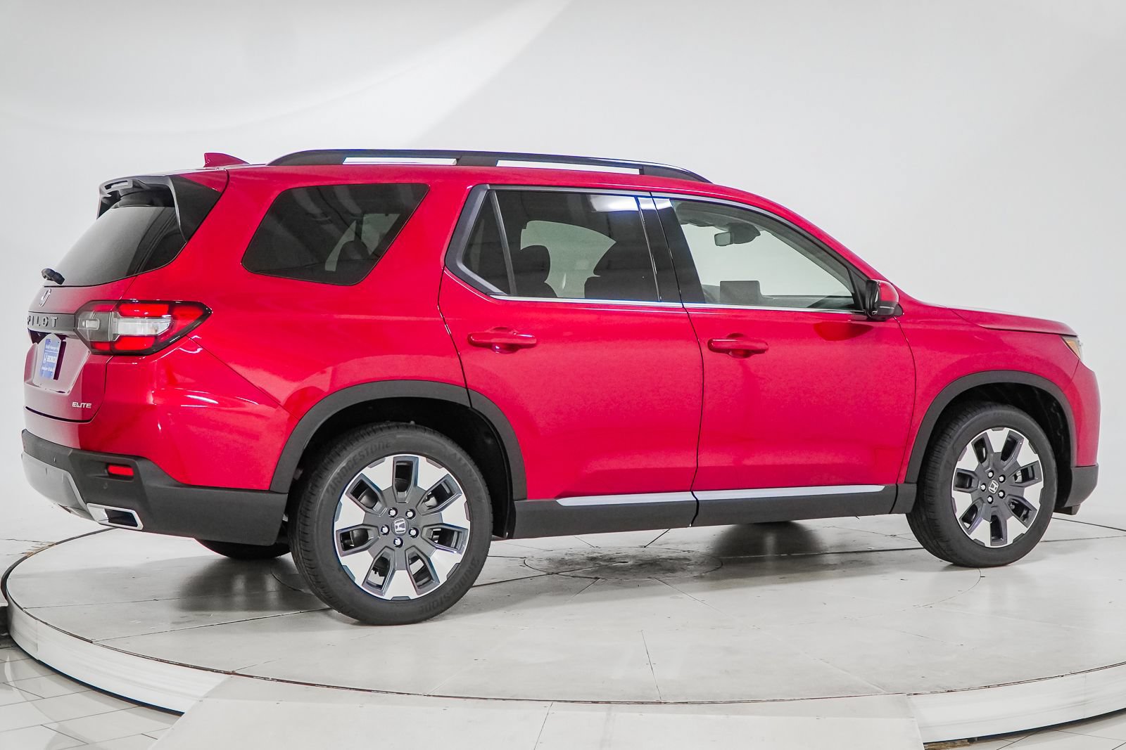 New 2026 Honda Pilot Elite image 14