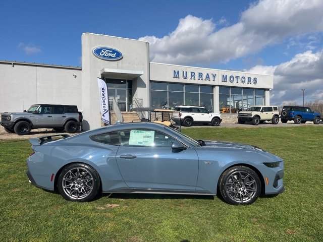 New 2026 Ford Mustang GT Premium w/ GT Performance Package image 4