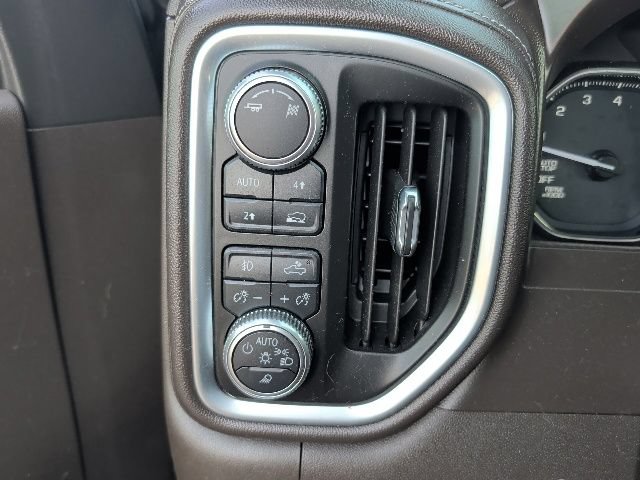 Used 2019 GMC Sierra 1500 SLT w/ Driver Alert Package I AWD/4WD image 18