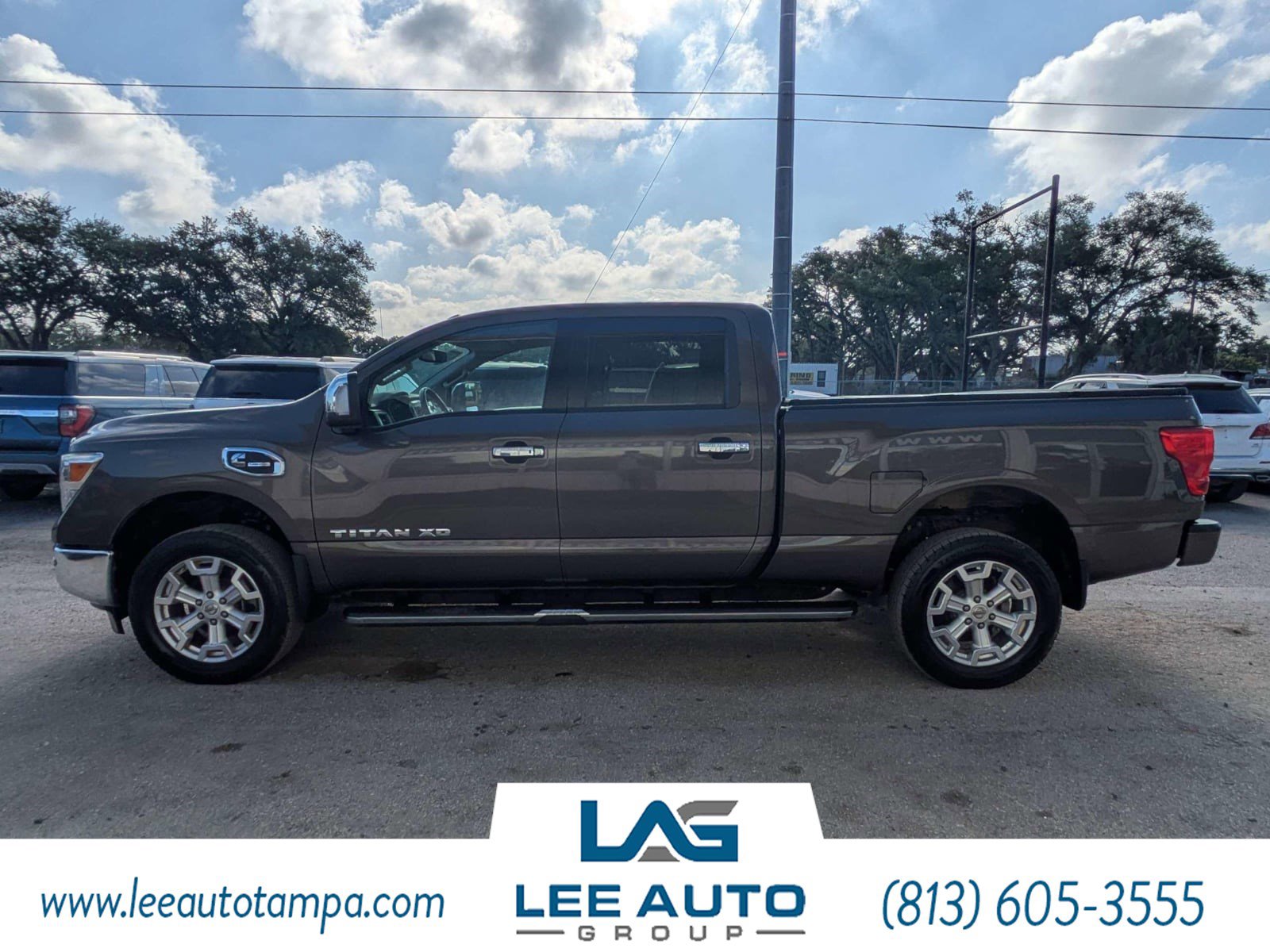 Used 2016 Nissan Titan SL RWD image 6