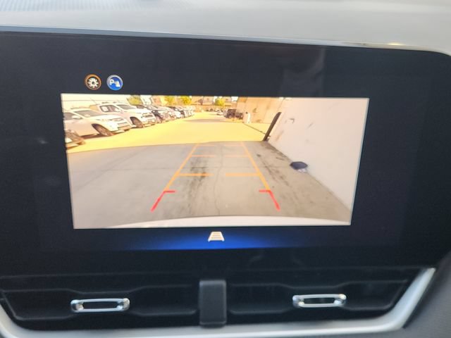 Used 2026 Chevrolet Equinox LT FWD image 6