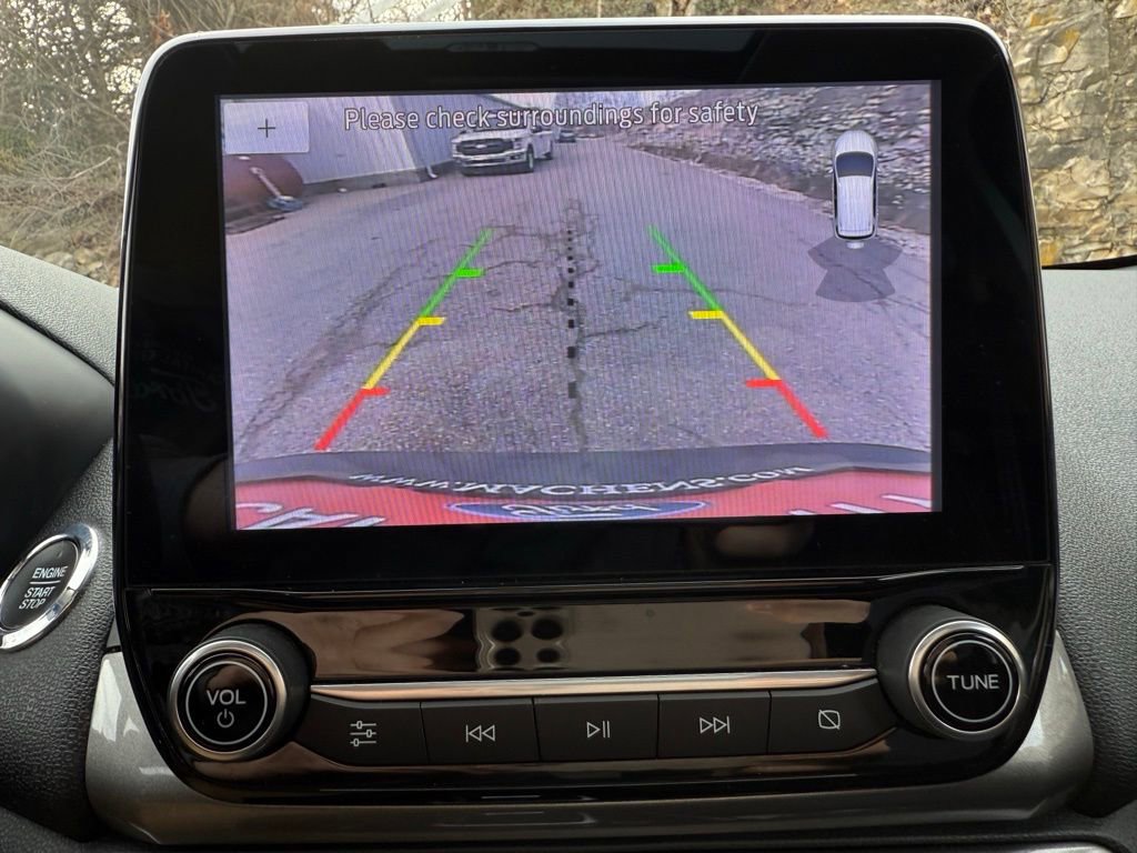 Certified 2021 Ford EcoSport SE image 23
