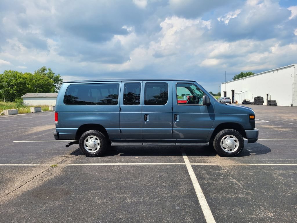 Used 2014 Ford E-350 and Econoline 350 XL w/ Power Windows & Locks Group RWD image 9