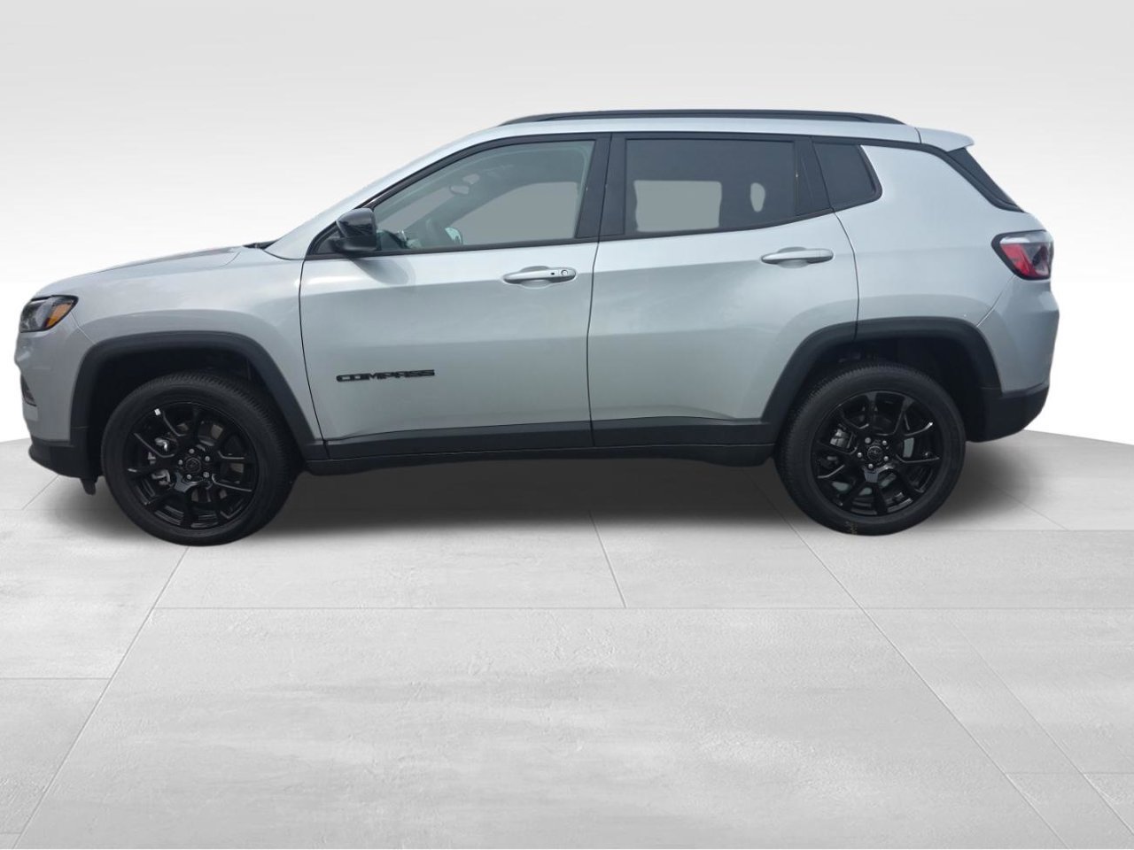 New 2026 Jeep Compass Latitude AWD/4WD image 4