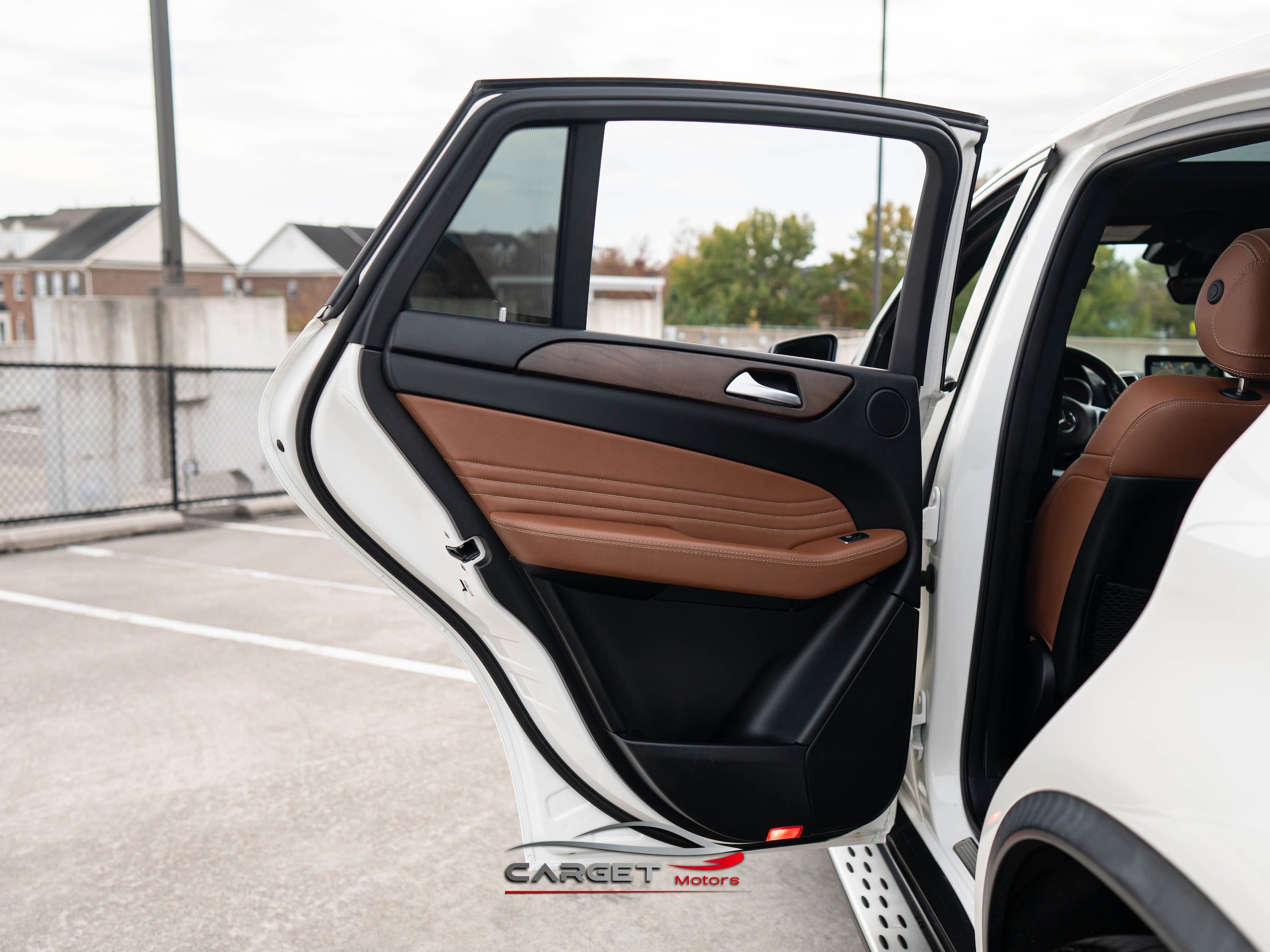 Used 2019 Mercedes-Benz GLE 43 AMG 4MATIC image 44