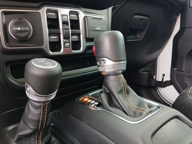 Used 2023 Jeep Gladiator Overland AWD/4WD image 20