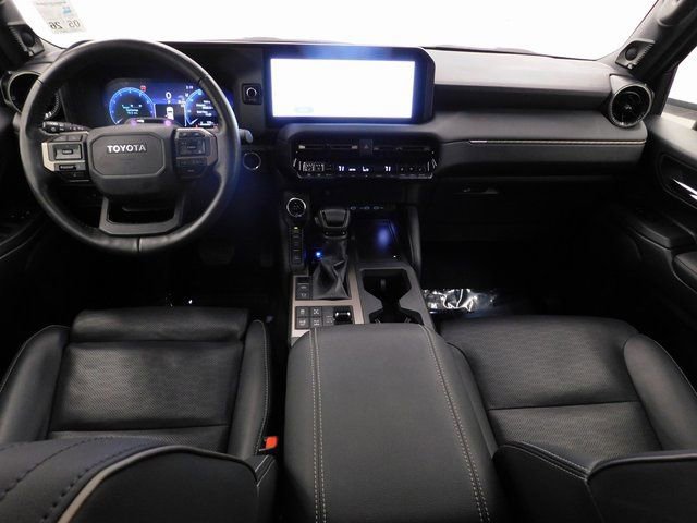 Used 2024 Toyota Land Cruiser image 28