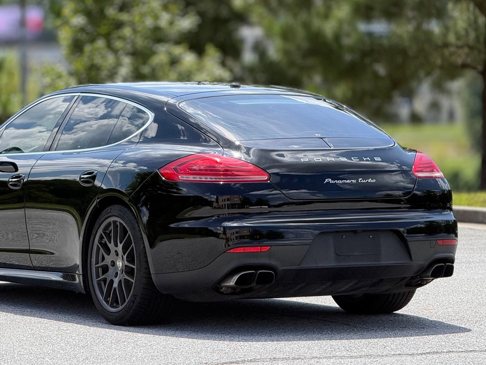 Used 2014 Porsche Panamera AWD/4WD image 44